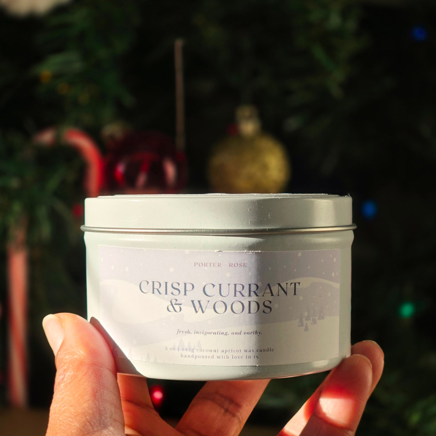 frosted pine scented coconut creme wax candle with crackling wood wick